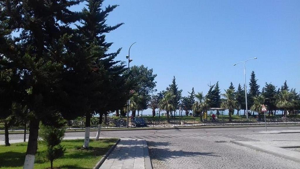 Apartment Irma Rustaveli 57 Batumi Eksteriør bilde