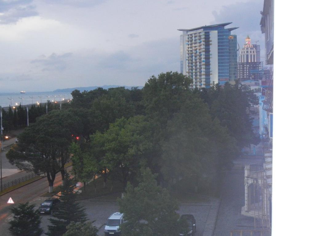 Apartment Irma Rustaveli 57 Batumi Eksteriør bilde