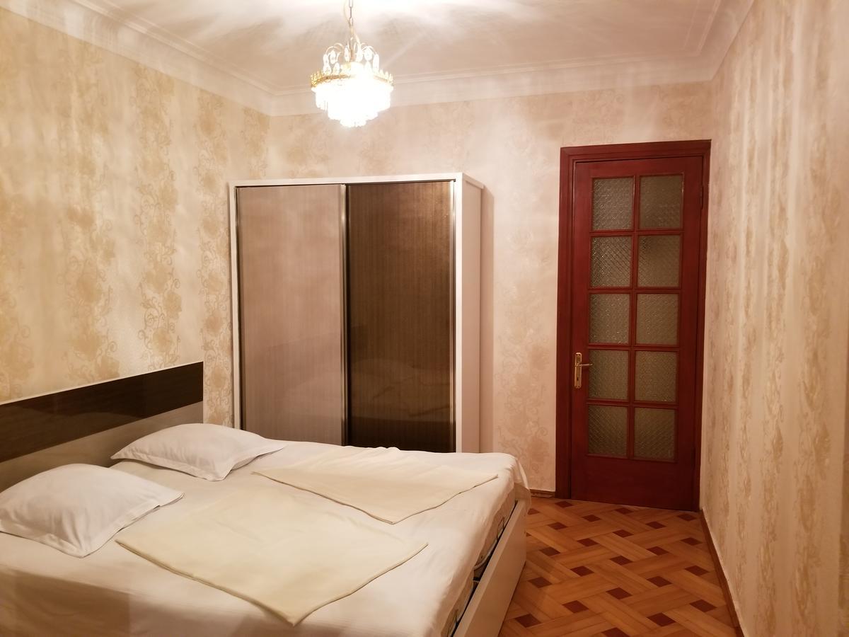Apartment Irma Rustaveli 57 Batumi Eksteriør bilde